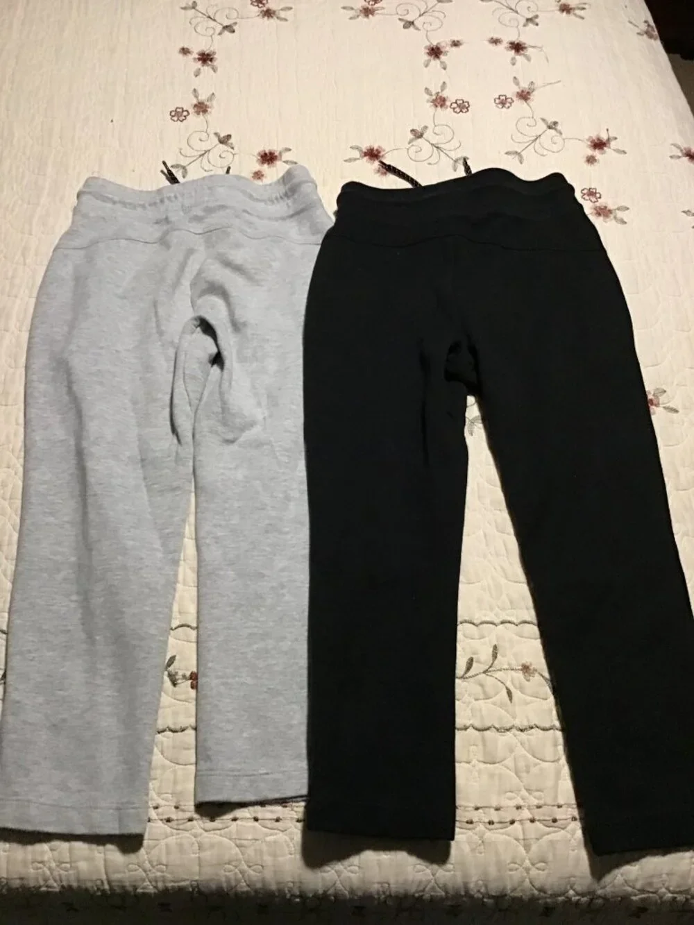 Two Pairs of Boy's Gap SweatpantsSize S (6-7) in Black & Gray, Nice Shape